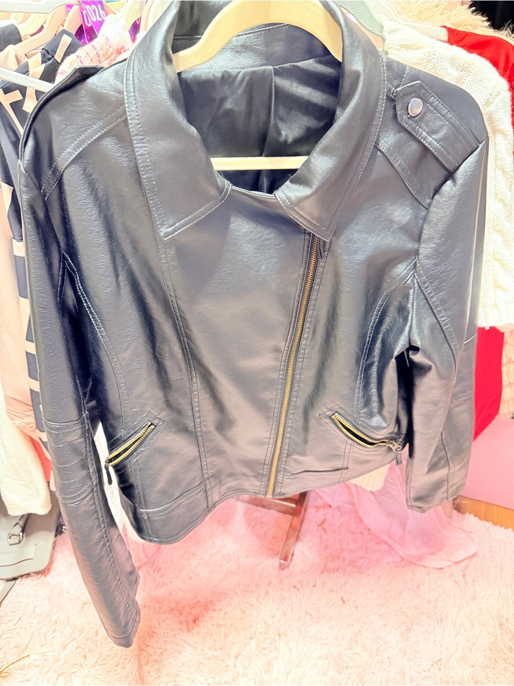 JEMEZPIN Black Moto-Style Faux Leather Jacket with Gold Zips
